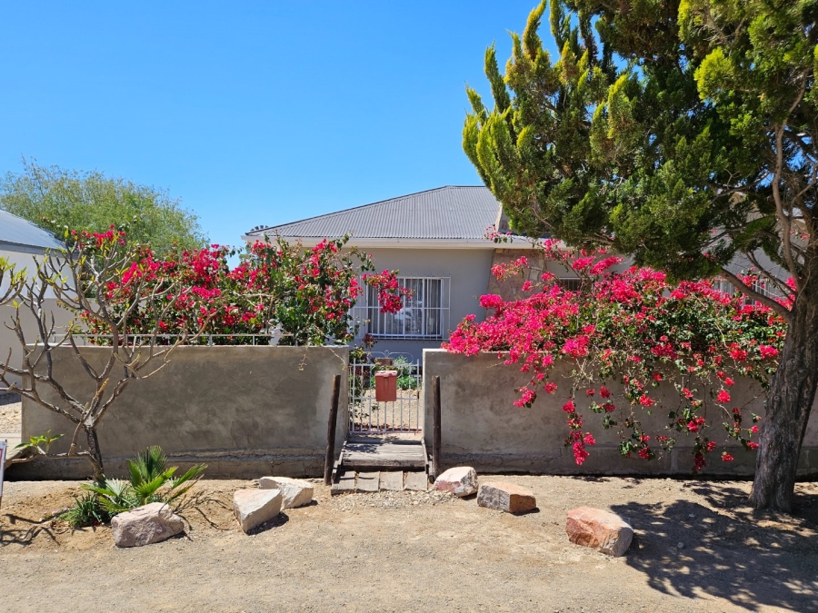 4 Bedroom Property for Sale in Prince Albert Western Cape